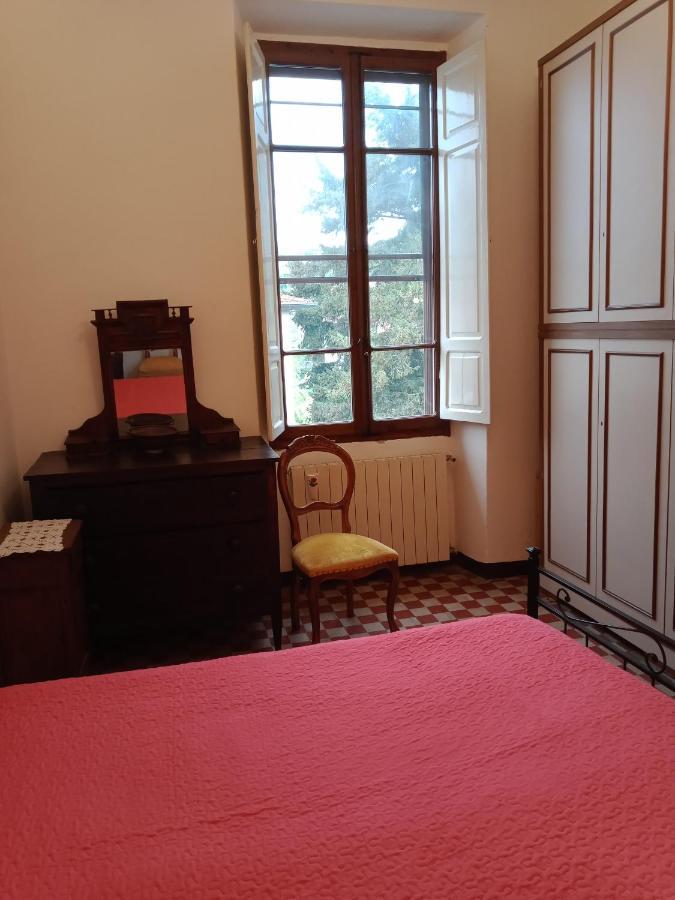 Casa Con Vista - Border House - Pontremoliアパートメント エクステリア 写真